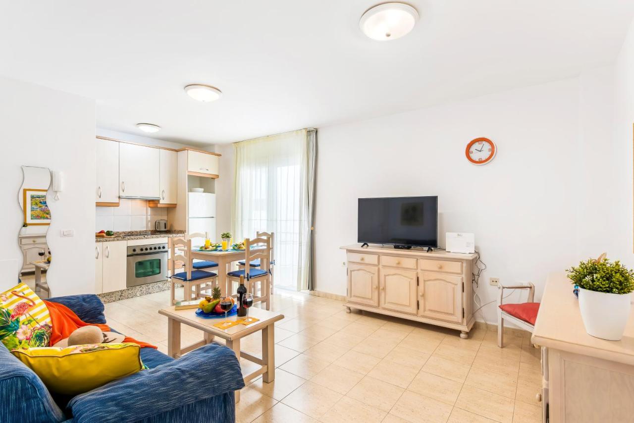 17 Los Cristianos Central By The Beach ,Wifi Arona  Buitenkant foto