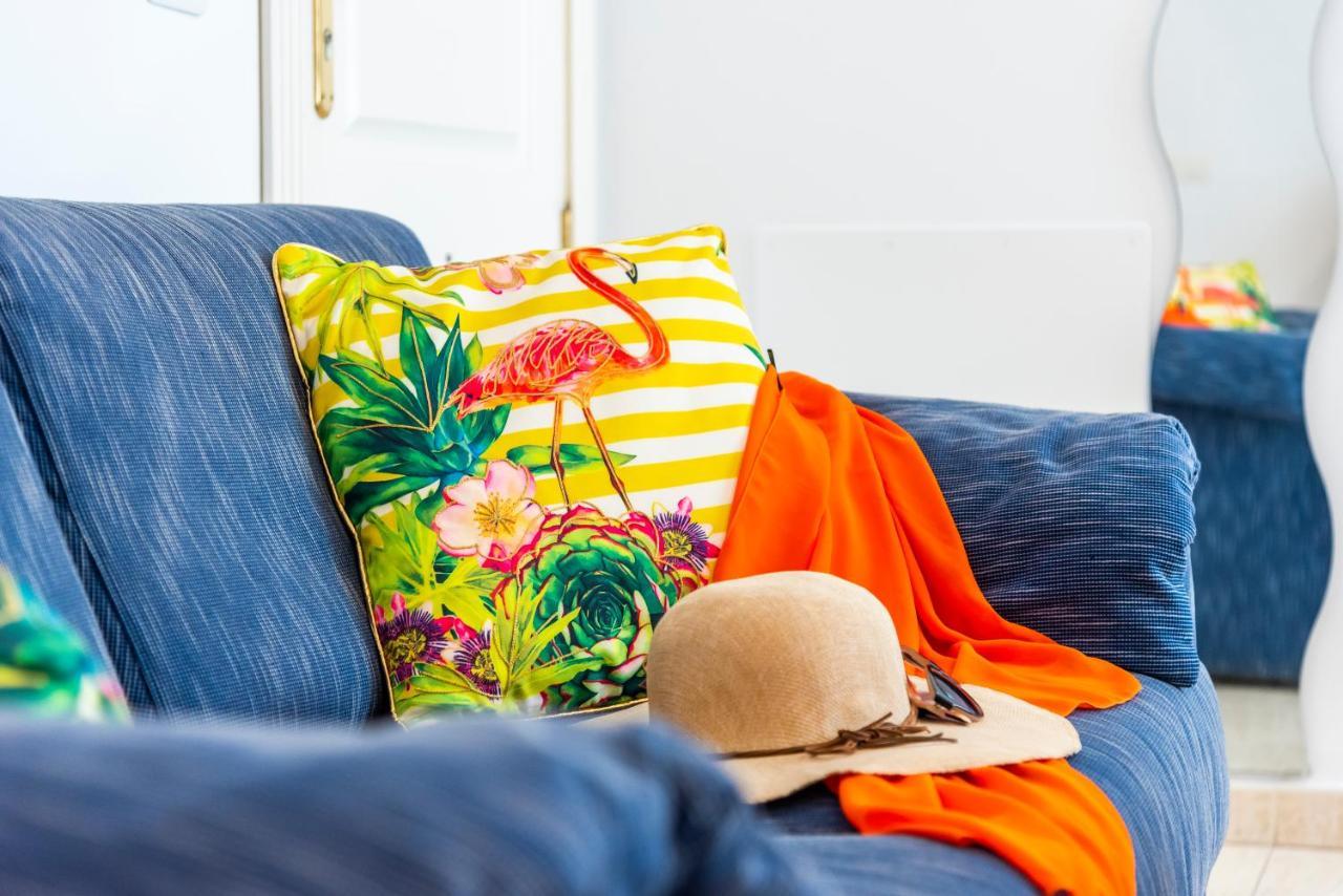 17 Los Cristianos Central By The Beach ,Wifi Arona  Buitenkant foto